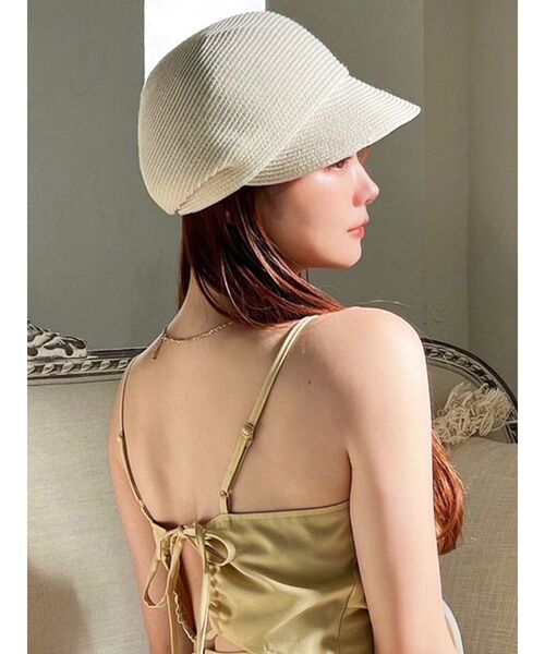 RESEXXY（リゼクシー）の「バックデザインキャスケット（キャスケット・レディース・アイボリー/ブラック/ブラウン・FREE）」の2枚目の写真