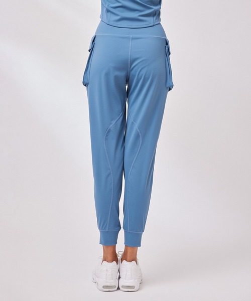 NERGY（ナージー）の「【UV＆水陸両用】CREORAカーゴポケットジョガータイツ（レギンス/スパッツ・レディース・ブラック/グレー系その他/ブルー/チャコールグレー・M/S）」の10枚目の写真