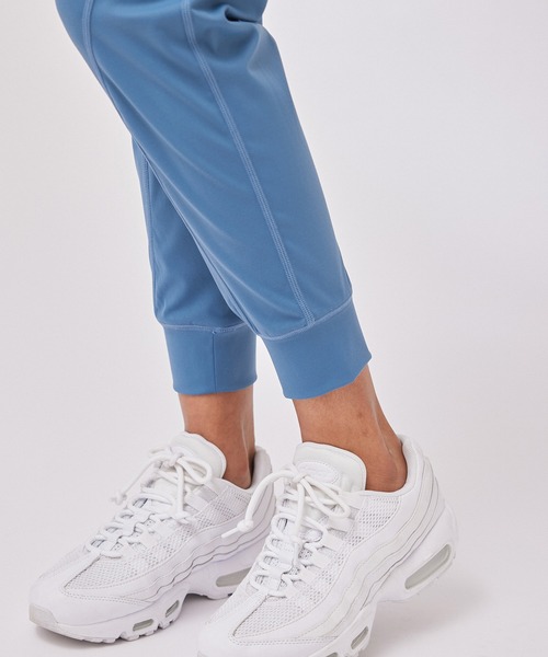 NERGY（ナージー）の「【UV＆水陸両用】CREORAカーゴポケットジョガータイツ（レギンス/スパッツ・レディース・ブラック/グレー系その他/ブルー/チャコールグレー・M/S）」の14枚目の写真