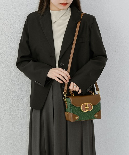 LA VORAGINE(ラ ヴォラジネ)の「フェイクレザー 2wayスクエアショルダーバッグ(ショルダーバッグ・レディース・ブラック/ブラウン/グリーン/アイボリー/ブラウン系1・FREE)」の20枚目の写真