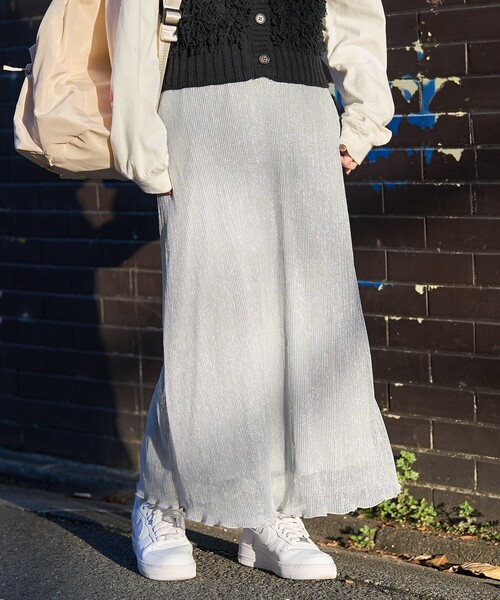 FREAK'S STORE（フリークスストア）の「シアーラメ プリーツスカート（スカート・レディース・シルバー/ブラック/ピンク・ﾌﾘ-）」の17枚目の写真