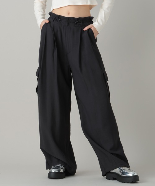 FOREVER 21(フォーエバー トゥエンティーワン)の「【2024SS】カーゴワイドパンツ(カーゴパンツ・レディース・ブラック/グレー・SMALL/MEDIUM)」の9枚目の写真