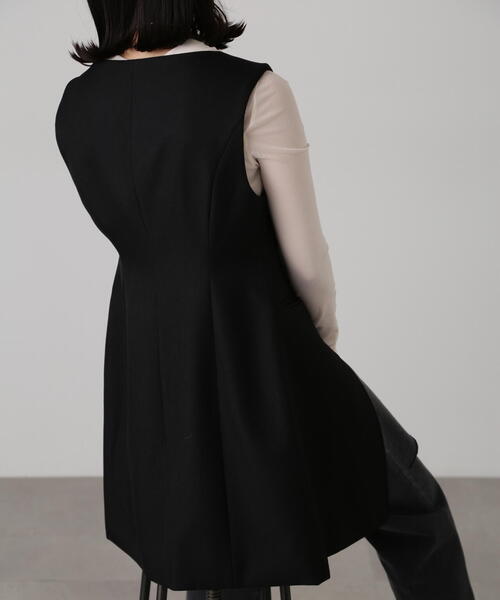 FREE'S MART(フリーズマート)の「ジップ使いミニジャンスカ(ワンピース・レディース・グレー/ブラック/ベージュ・SMALL/MEDIUM)」の22枚目の写真