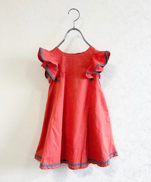 CALMIA(カルミア)の「naminamiリネンワンピース(90~150cm)(ワンピース・キッズ・レッド/パープル/チャコール・100/150/140/130/120/110/90)」の1枚目の写真