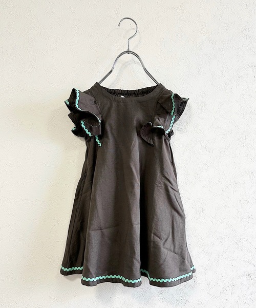 CALMIA(カルミア)の「naminamiリネンワンピース(90~150cm)(ワンピース・キッズ・レッド/パープル/チャコール・100/150/140/130/120/110/90)」の2枚目の写真