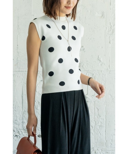 M.deux（エムドゥ）の「【上品可愛い】《フレンチドットサマーニット》（ニット/セーター・レディース・オフホワイト/ブラック/モカ・MEDIUM）」の10枚目の写真