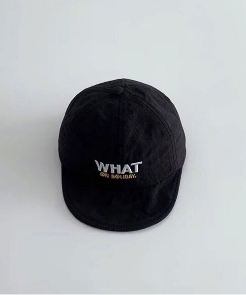 Bambin（ボンバン）の「【 Bambin / ボンバン 】 刺繍  'WHAT' ナイロン キャップ（キャップ・キッズ・ブラック/ホワイト/ベージュ/ブラウン・FREE）」の3枚目の写真