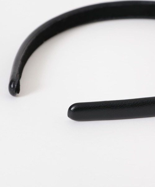 SMELLY(スメリー)の「フェイクレザーカチューシャ(カチューシャ・レディース・ブラック・-)」の11枚目の写真