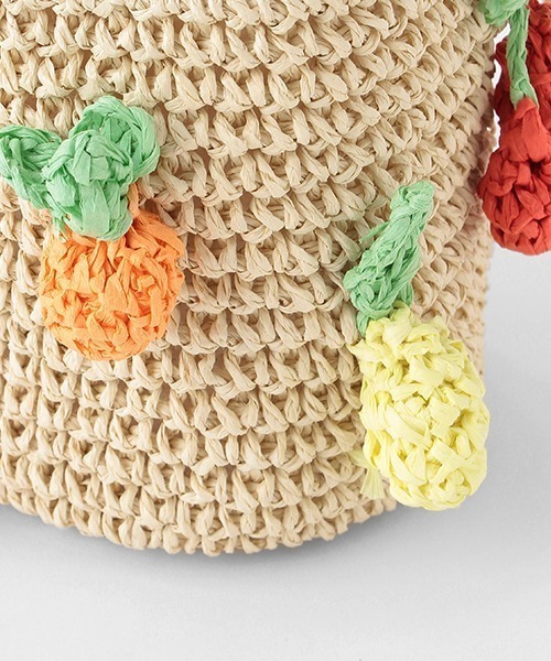 petit main（プティマイン）の「雑材フルーツバッグ（ショルダーバッグ・キッズ・アイボリー/ベージュ・FREE）」の6枚目の写真