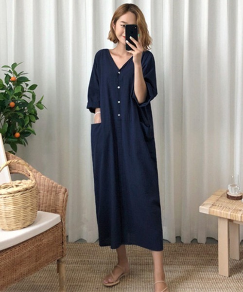 N.s(エヌドットエス)の「麻タッチVネックシャツワンピース(シャツワンピース・レディース・ホワイト/ネイビー・M/L)」の3枚目の写真