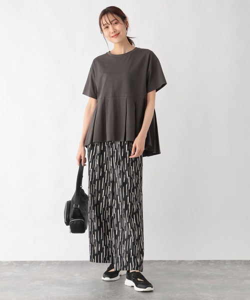 GLOBAL WORK(グローバルワーク)の「快適ペプラムプルオーバー半袖/987168(Tシャツ/カットソー・レディース・ブラック/チャコールグレー/モカ/オフホワイト/ミント・MEDIUM/LARGE)」の14枚目の写真