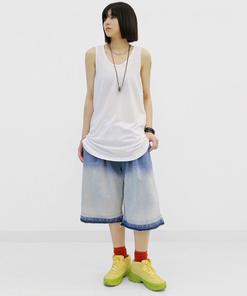 minsobi（ミンソビ）の「レイヤードロングタンクトップ（タンクトップ・メンズ・ブラック/ホワイト・FREE）」の13枚目の写真