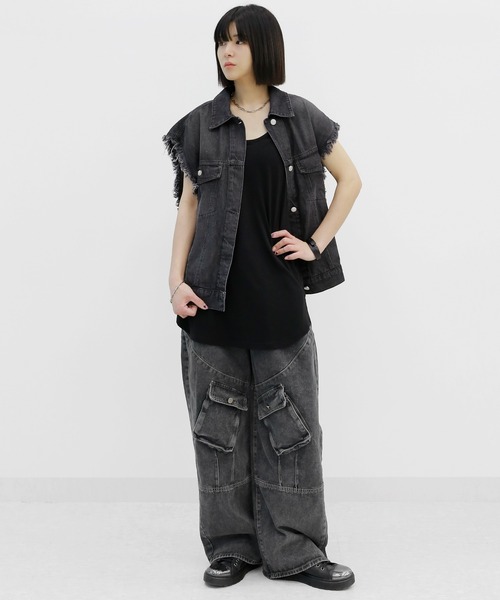 minsobi（ミンソビ）の「レイヤードロングタンクトップ（タンクトップ・メンズ・ブラック/ホワイト・FREE）」の8枚目の写真