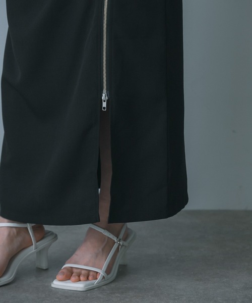 HEYUMM（ヘユム）の「ジップデザインナロースカート（スカート・レディース・ネイビー/ブラック/ライトベージュ・SMALL/MEDIUM）」の13枚目の写真