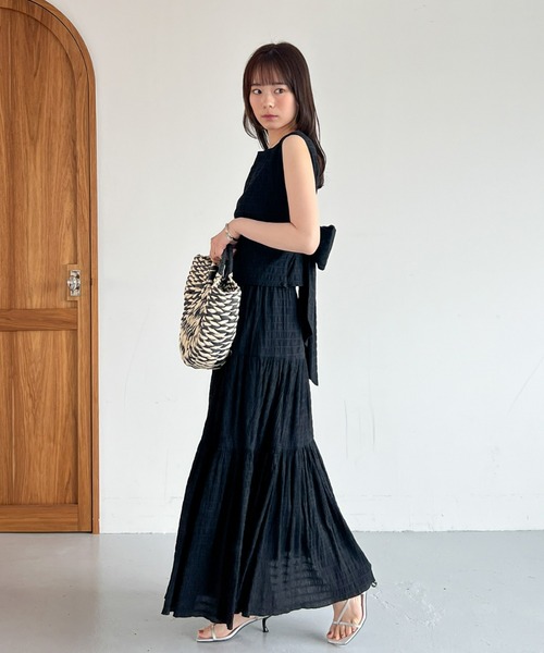 Olu.(オルドット)の「ランダムギャザーセットアップ(セットアップ・レディース・クリーム/ブラック・FREE)」の4枚目の写真