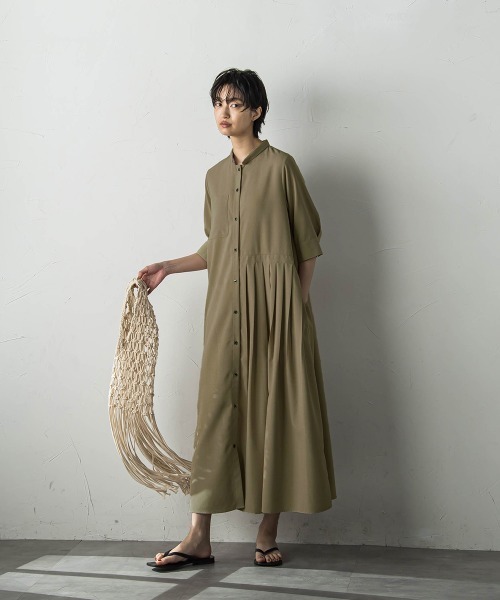 MAYSON GREY(メイソングレイ)の「アシメプリーツワンピース≪洗濯機で洗える≫(ワンピース・レディース・ブルー/ブラック/ベージュ・S/M)」の15枚目の写真