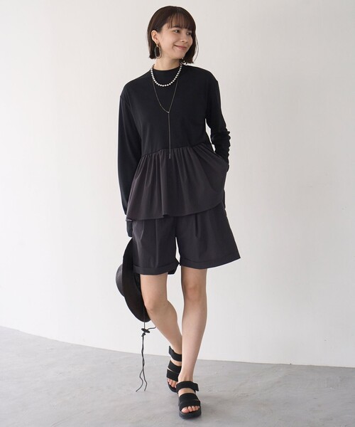 UNFILO（アンフィーロ）の「Light Move ショートパンツ（その他パンツ・レディース・こしょう色系/ブラック系・SMALL/MEDIUM）」の5枚目の写真