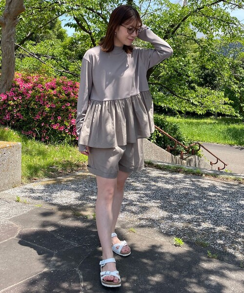UNFILO（アンフィーロ）の「Light Move ショートパンツ（その他パンツ・レディース・こしょう色系/ブラック系・SMALL/MEDIUM）」の10枚目の写真