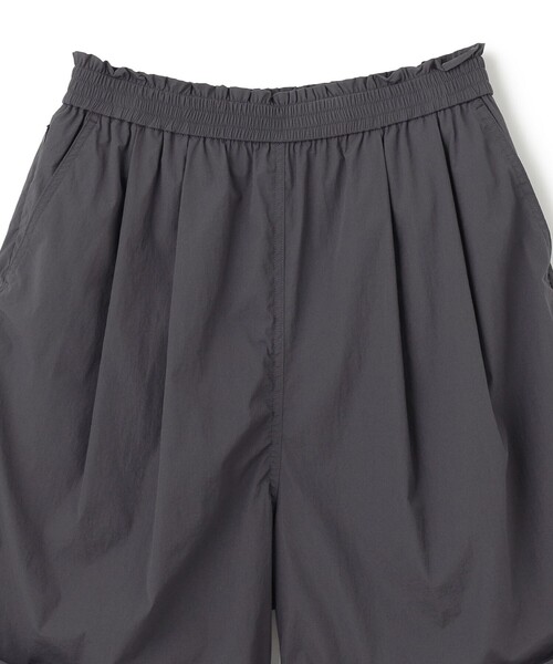 UNFILO（アンフィーロ）の「Light Move ショートパンツ（その他パンツ・レディース・こしょう色系/ブラック系・SMALL/MEDIUM）」の14枚目の写真