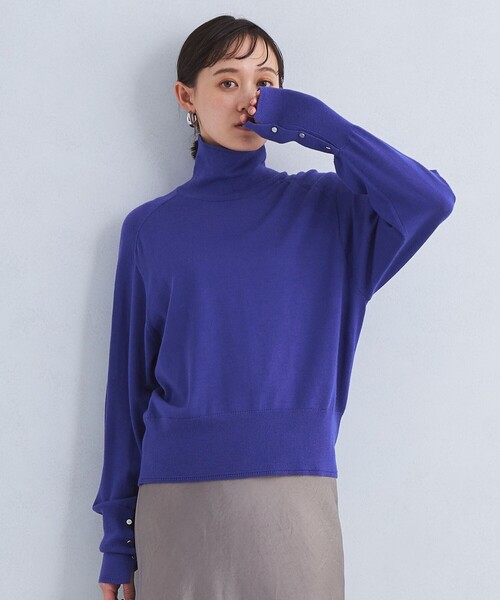 green label relaxing（グリーンレーベルリラクシング）の「EVERY エブリィ ニット タートルネック -ウォッシャブル-（ニット/セーター・レディース・グレー/ブラック/ライトブルー/ダークブラウン/レッド/ダークグレー/ロイヤルブルー・FREE）」の6枚目の写真