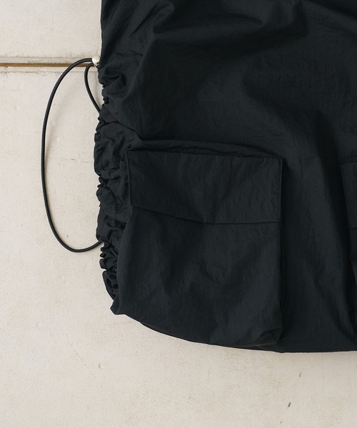 Actually（アクチュアリー）の「ナイロンサイドシャーリングトート（トートバッグ・レディース・ブラック/アイボリー/ブルー・フリー）」の19枚目の写真