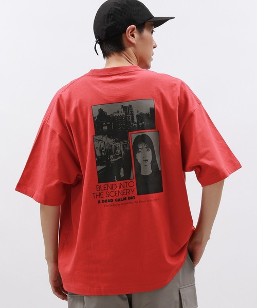 LAKOLE（ラコレ）の「シティガールプリントT半袖 / 130460（Tシャツ/カットソー・メンズ・ホワイト/ブルー/レッド・MEDIUM/LARGE/X-LARGE）」の3枚目の写真