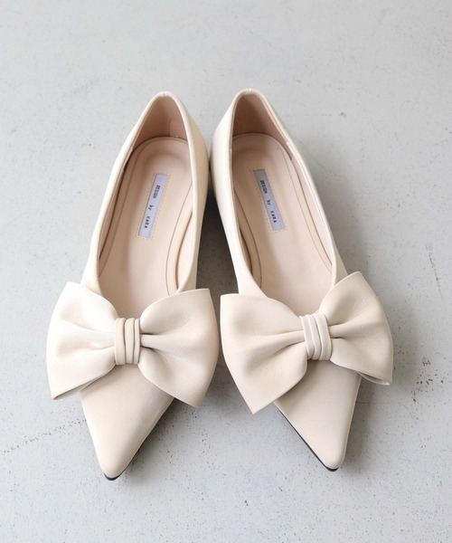CLEIO(クレイオ)の「【CLEIO】リボンパンプス(パンプス・レディース・アイボリー/ブラック・22.5/23/23.5/24)」の9枚目の写真