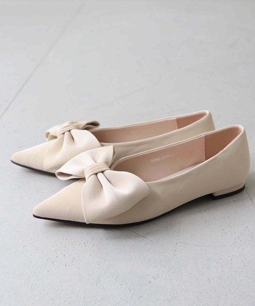 CLEIO(クレイオ)の「【CLEIO】リボンパンプス(パンプス・レディース・アイボリー/ブラック・22.5/23/23.5/24)」の11枚目の写真