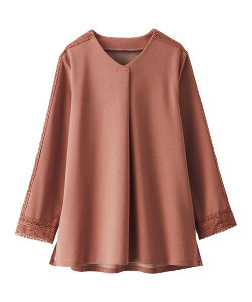 BELLUNA PLUS(ベルーナ)の「カットジョーゼット素材レース使いブラウス(Tシャツ/カットソー・レディース・セージグリーン/アイボリー/ピンク/ネイビー・MEDIUM/LARGE/X-LARGE)」の16枚目の写真