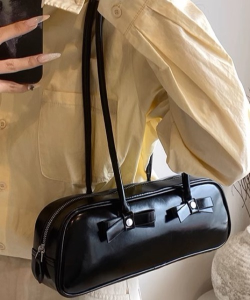 .KOM(ドットコム)の「A'GEM/9 × .kom 『.KOM/ドットケーオーエム』 シングルショルダーバッグ(ショルダーバッグ・レディース・ホワイト/レッド/ピンク/ブラック・FREE)」の9枚目の写真