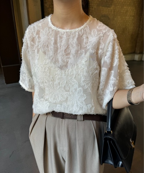 I_am(アイアム)の「fringe jacquard blouse / フリンジジャカードブラウス(シャツ/ブラウス・レディース・ブラック/アイボリー/グレー・FREE)」の2枚目の写真