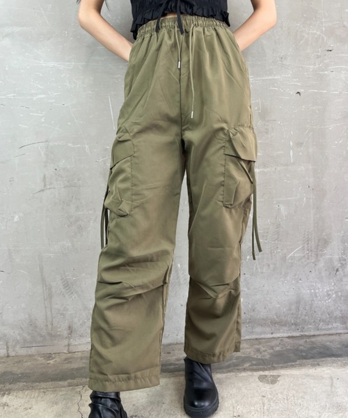 tolene(トレネ)の「ワイドシルエット サイドポケット カーゴパンツ(カーゴパンツ・レディース・ホワイト/ピンク/グリーン/ブラック・FREE)」の19枚目の写真