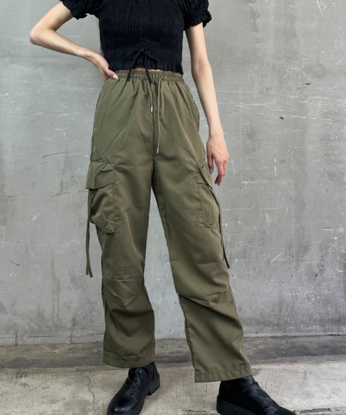 tolene(トレネ)の「ワイドシルエット サイドポケット カーゴパンツ(カーゴパンツ・レディース・ホワイト/ピンク/グリーン/ブラック・FREE)」の22枚目の写真