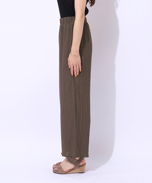 Cutie Blonde（キューティーブロンド）の「【洗える】甘すぎない大人のレース使い ストレートイージーパンツ（その他パンツ・レディース・ブルー/ブラック/ブラウン系その他・02/03/04）」の17枚目の写真