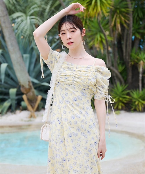 SWINGLE（スウィングル）の「チュールストラップミニショルダーバッグ（ショルダーバッグ・レディース・アイボリー/ブラック・FREE）」の5枚目の写真