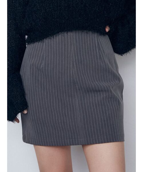 EMODA(エモダ)の「カーブウエストミニスカート(スカート・レディース・グレー/その他/ブラック・SMALL/MEDIUM)」の9枚目の写真