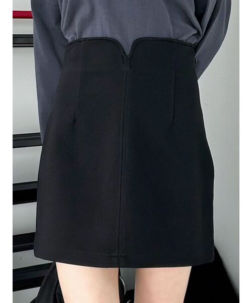 EMODA(エモダ)の「カーブウエストミニスカート(スカート・レディース・グレー/その他/ブラック・SMALL/MEDIUM)」の13枚目の写真