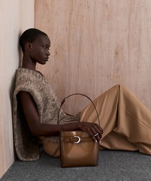 CHARLES & KEITH｜チャールズ & キースのショルダーバッグ（ブラウン