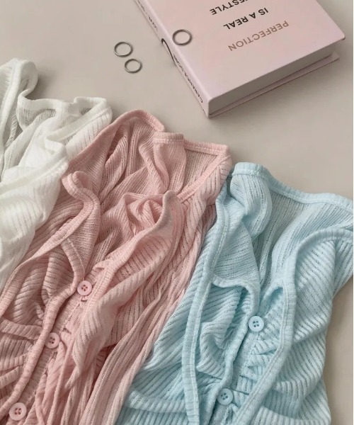 gossip！ロサンゼルス（ゴシップロサンゼルス）の「Y2K ベルスリーブシアーストラップカーディガン（Tシャツ/カットソー・レディース・ピンク/オフホワイト/ブルー/イエロー・FREE）」の15枚目の写真