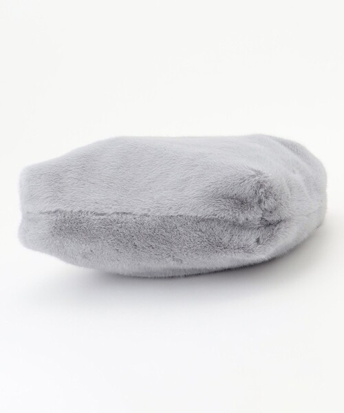 ANY SIS（エニィスィス）の「フェイクファーチェーン トートバッグ（ショルダーバッグ・レディース・ライトグレー系/ダークブラウン系・2）」の9枚目の写真