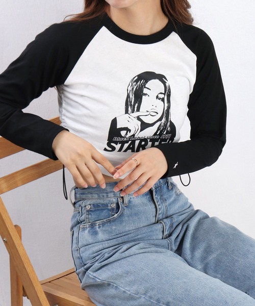 STARTER(スターター)の「STARTER BLACK LABEL ラグランスリーブ クロップド丈 裾シャーリング ロンT スター WOMAN(Tシャツ/カットソー・レディース・ホワイト/ホワイト系その他/ピンク・M/L)」の1枚目の写真