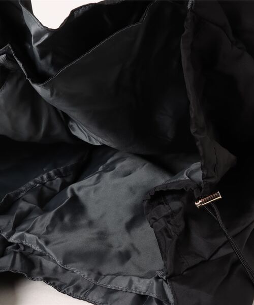 MARK'S(マークス)の「JOURNALIER スクイーズ5トートバッグ <M>(トートバッグ・レディース・ブラック/グレイッシュベージュ/グレー・FREE)」の6枚目の写真