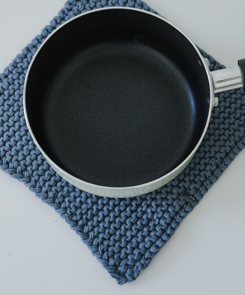 Cinq（シンク）の「CINQ　Solwang ポットホルダー（キッチンツール・レディース・インディゴブルー/グレー系その他/アイボリー・-）」の18枚目の写真