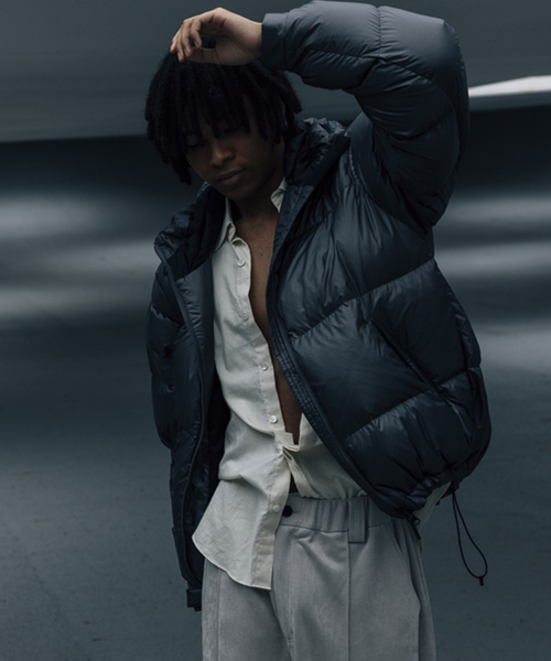 GOLDWIN（ゴールドウィン）の「Goldwin 別注 PERTEX QUANTUM DOWN（ダウンジャケット/コート・メンズ・グレー/ブラック・LARGE/MEDIUM）」の10枚目の写真