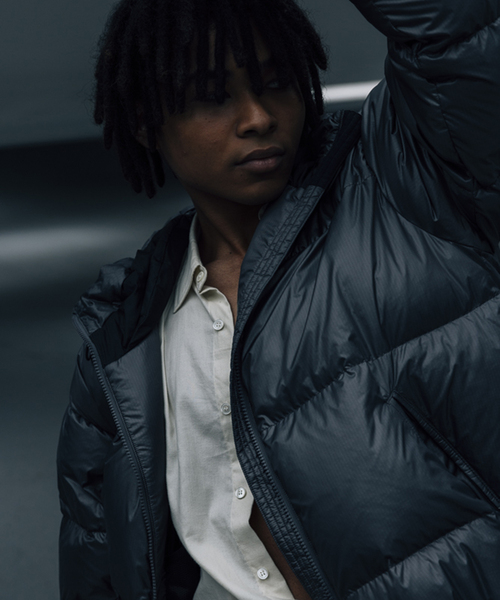 GOLDWIN（ゴールドウィン）の「Goldwin 別注 PERTEX QUANTUM DOWN（ダウンジャケット/コート・メンズ・グレー/ブラック・LARGE/MEDIUM）」の12枚目の写真