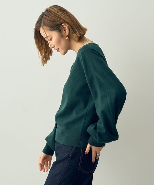 YECCA VECCA(イェッカヴェッカ)の「ボリューム袖ニット(ニット/セーター・レディース・ブラック/グレイッシュベージュ/ボルドー/グリーン・FREE)」の9枚目の写真