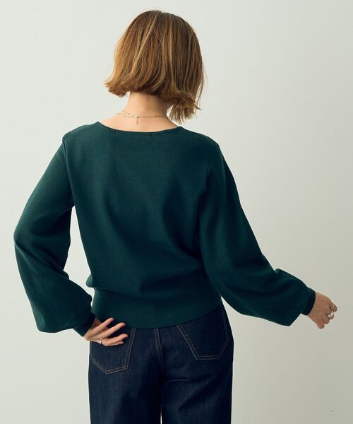 YECCA VECCA(イェッカヴェッカ)の「ボリューム袖ニット(ニット/セーター・レディース・ブラック/グレイッシュベージュ/ボルドー/グリーン・FREE)」の10枚目の写真