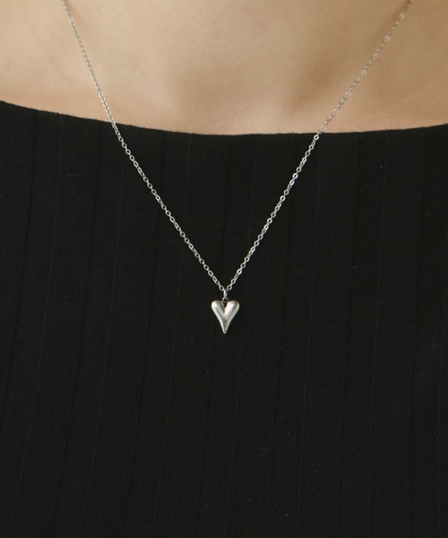 ciite' surgical stainless(シーテサージカルステンレス)の「【 金属アレルギー対応 】 ミニハートネックレス サージカルステンレス(ネックレス・レディース・シルバー/ゴールド・FREE)」の1枚目の写真