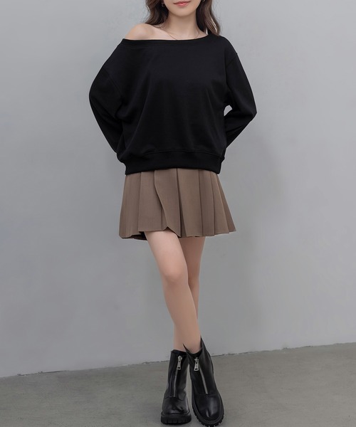 DAY CLOSET（デイ クローゼット）の「【ショート丈/そのまま肩出しワンショル】長袖 2WAY オフショルダー スウェット トレーナー レディース（スウェット・レディース・グレー/アイボリー/ブラック・FREE）」の15枚目の写真