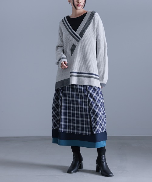 『アシメ衿デザインニット』（ニット/セーター）｜kOhAKU（コハク）